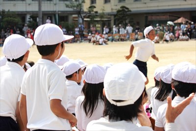 子どもの能力を発揮させるための声かけ